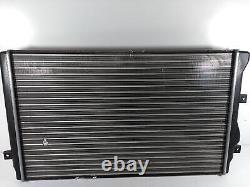 2008 VOLKSWAGEN GOLF Mk5 Radiator 786