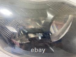 2011 Ford Focus Passenger & Driver Side Front Headlights Pair