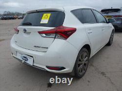 2015 Toyota Auris 1.8 Hatchback Bumper Doors Bootlid Engine Aerial Breaking
