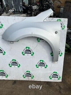 2020 Transit Connect Passenger Side Wing In Silver Please See Pictures N/s