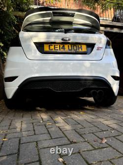 AGM Customs Ford Fiesta MK7 7.5 ST Gloss Black Rear Fin Diffuser Extension