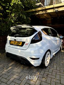AGM Customs Ford Fiesta MK7 7.5 ST Gloss Black Rear Fin Diffuser Extension