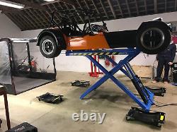 Car Lift, Mobile Scissor Lift. Great For Home/work Use