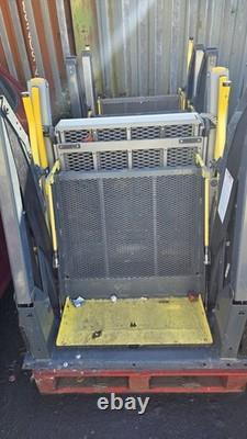 Electric Folding Wheelchair Ramp