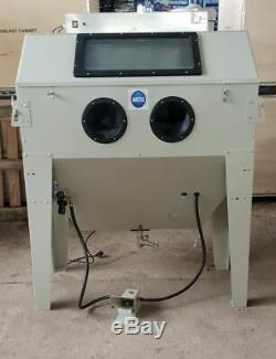 Large Sand Blast Cabinet SBC420 Grit Blast Cabinet for Restoration work (Cream)