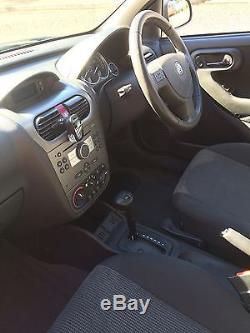 Vauxhall Corsa 1.4 Design Automatic With A/C 5 Door