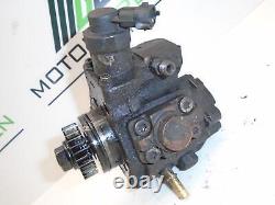 Vauxhall Vivaro A 2006-2014 2.0 Diesel M9R-786 Fuel Pump 95530246, 0445010205