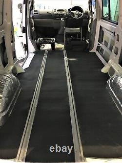 Barrière d'insonorisation en caoutchouc PeaceMAT XX4 de 4m pour réduction du bruit de plancher MLV dans un fourgon