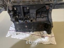 Bloc moteur nu CAX 1.4TSI d'origine Volkswagen Golf 2008-2012 03C021