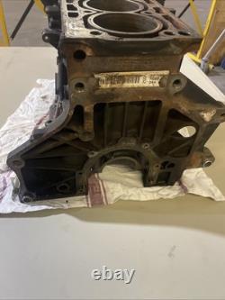 Bloc moteur nu CAX 1.4TSI d'origine Volkswagen Golf 2008-2012 03C021