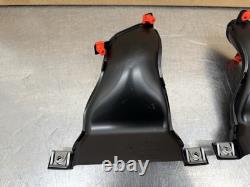 Ensemble de conduits d'air de frein gauche et droit Audi RS4 B7 4.2 BNS 8E0863149 8E0863150