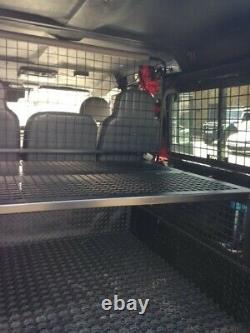 Land Rover Defender Cargo Shelfs (versions À Plat Et À Pas Disponibles)