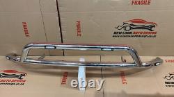 Pare-buffle avec LED blanche compatible avec FORD TRANSIT 2005-2013 chromé