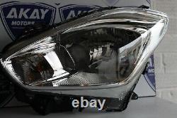 Phare avant Suzuki Swift avec moteur - 2017-2020 - Paire neuve (compatible avec Suzuki)