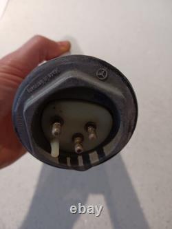 Unité d'envoi de niveau de carburant Mercedes-Benz W123 1235420404