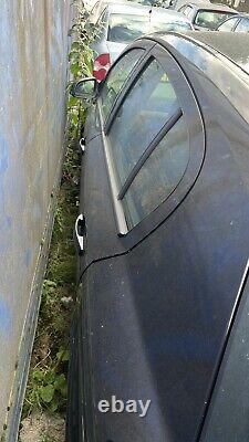 Vauxhall Astra 1.8 essence manuel 2006 en casse (Boulon de roue uniquement)
