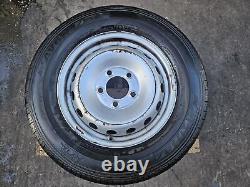 Vauxhall Movano B 2010-Sur 16 Roue en acier et pneu Avon 225/65/16 7mm 93197268